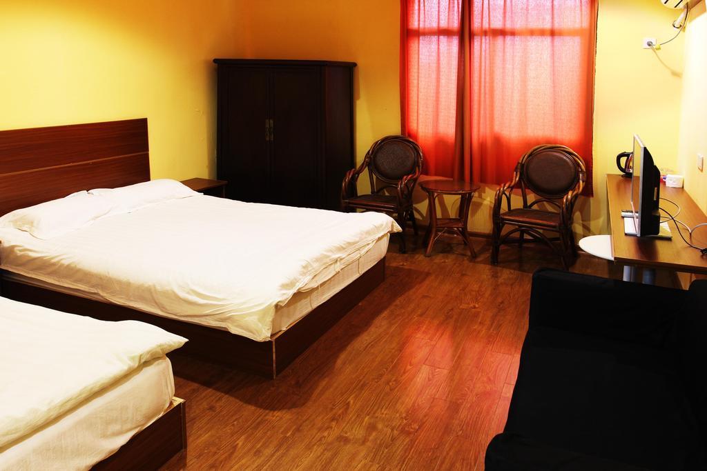 Nanjing Sunflower International Youth Hostel Екстер'єр фото